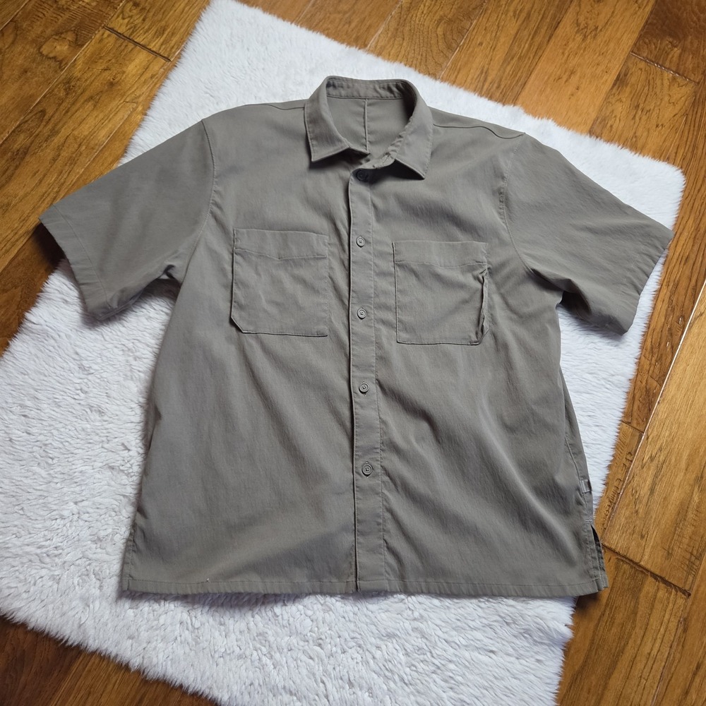 Lululemon Nomad Heavyweight Shirt Men's XL* Army Green Button Up Short Sleeve